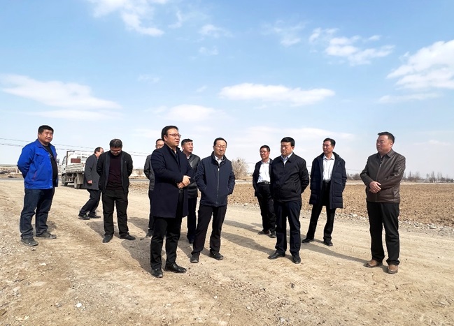 振興種業(yè)在行動,敦煌種業(yè)牽手奧凱種機(jī)、大禹節(jié)水現(xiàn)場對接推進(jìn)千畝智慧種業(yè)示范園區(qū)建設(shè)項目